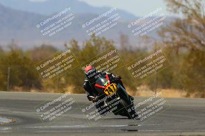 media/Apr-17-2022-CVMA (Sun) [[f474cfa795]]/Race 14 500 Supersport-350 Supersport (Holeshot)/